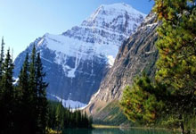 巴黎圣日耳曼客场击败波尔多，继续领跑积分榜